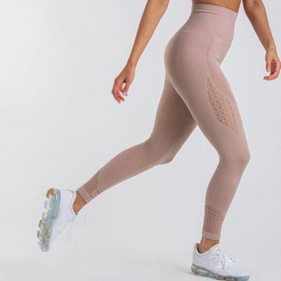 Gymshark Energy Tan Seamless Leggings - Picture 1 of 8